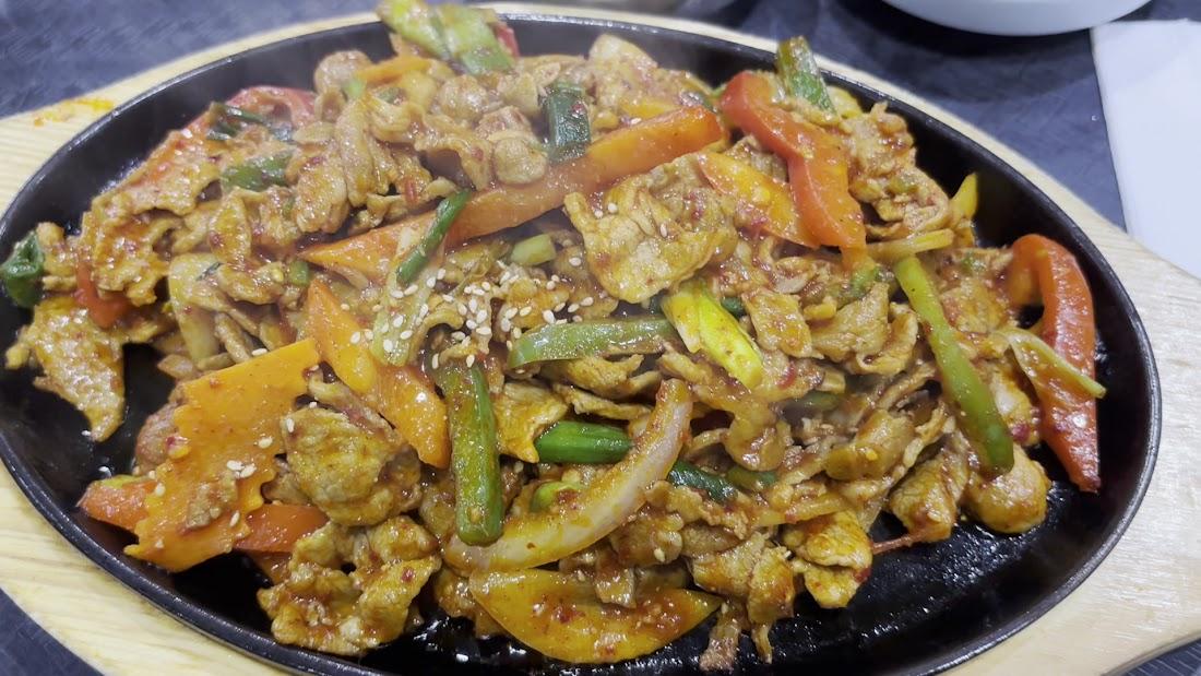 BeSeTo That Old Country Home (Korean Food)